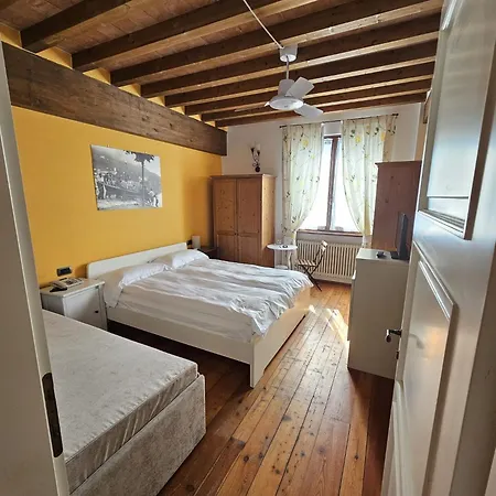 Ca Del Çiftlik konaklama Gravedona