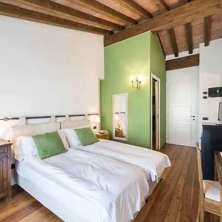 Ca Del Çiftlik konaklama Gravedona