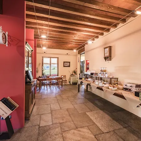 Ca Del Çiftlik konaklama Gravedona